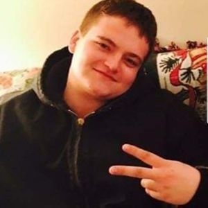 Meet your Posher, Tanner